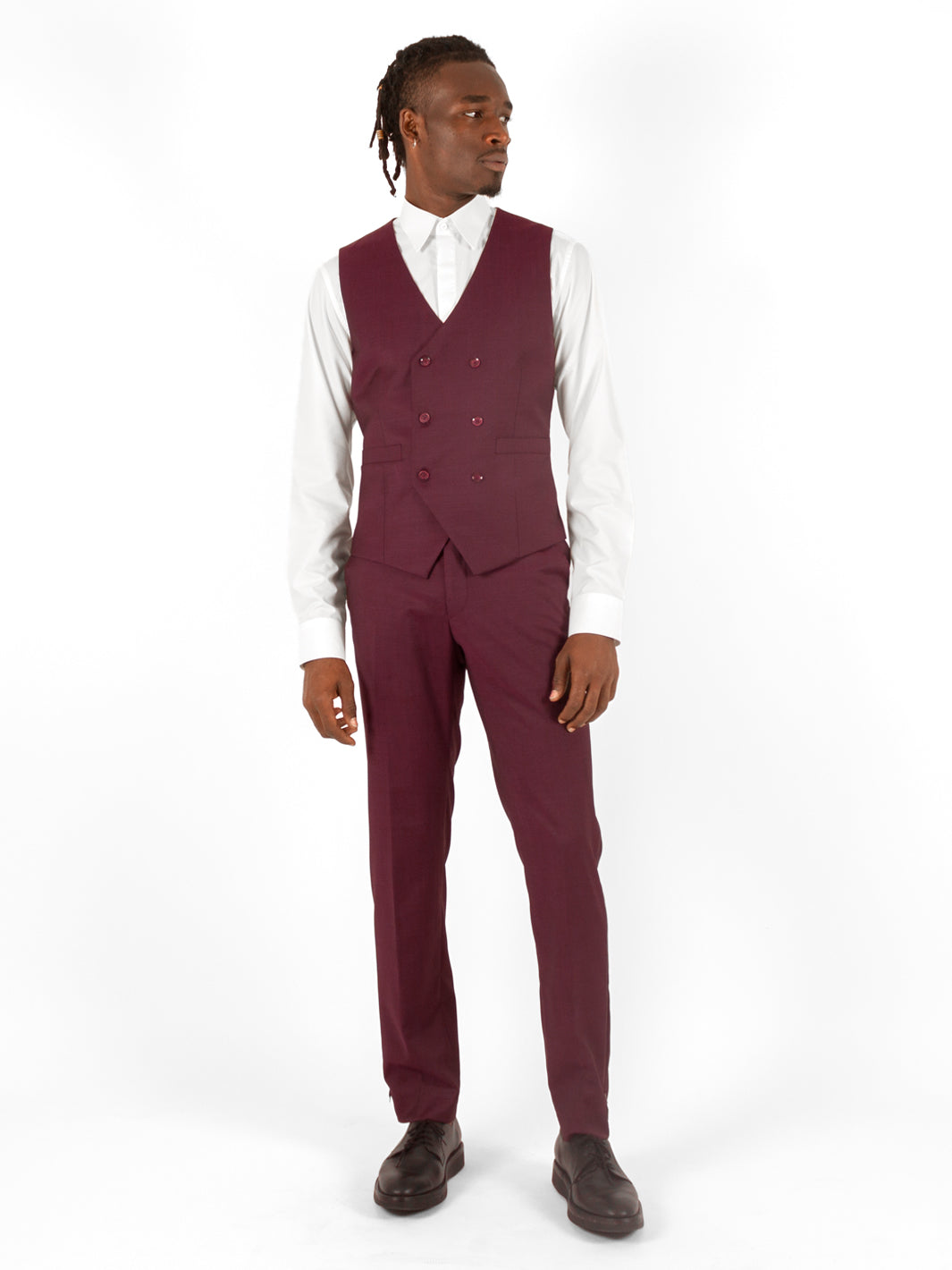 BURGUNDY THREE-PIECE SUIT